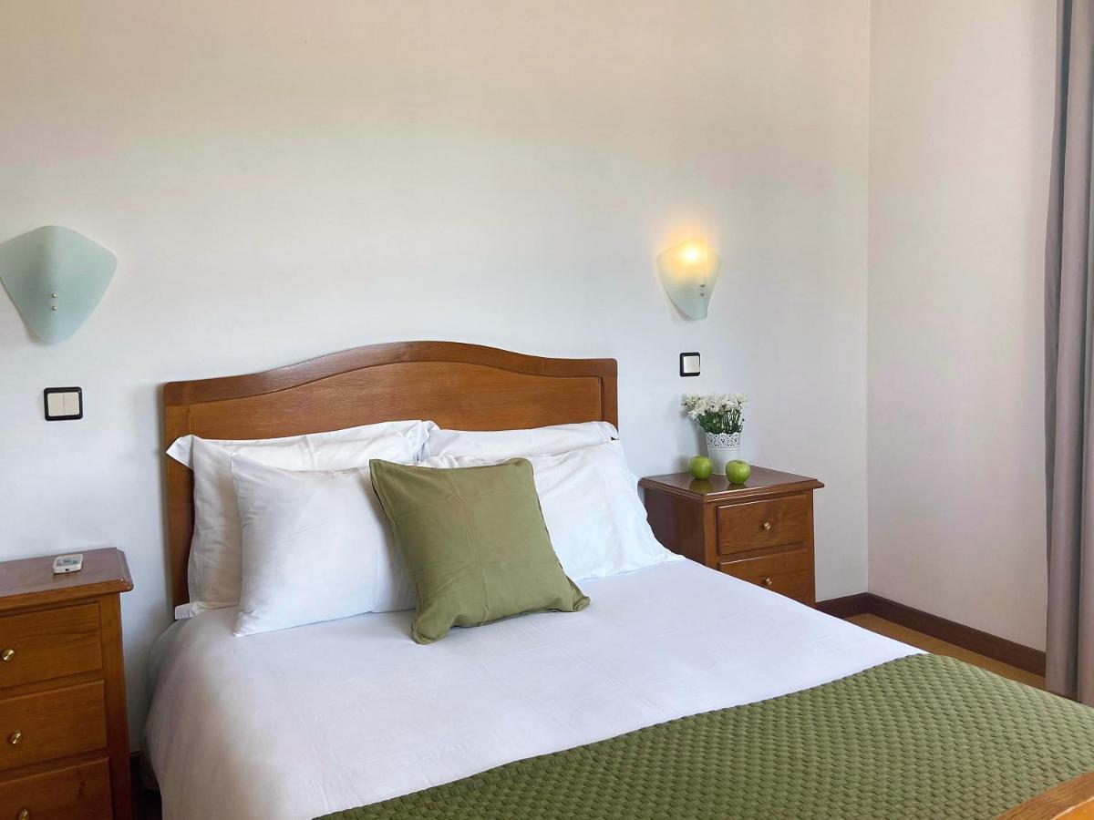 Vinhais Hotel エクステリア 写真