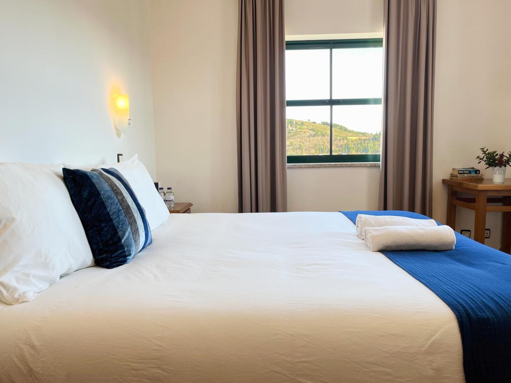 Vinhais Hotel エクステリア 写真
